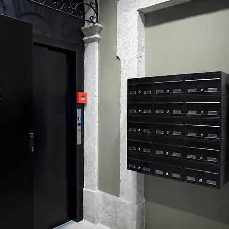 Serviced - Baixa *