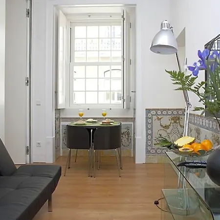 Lsa Baixa Chiado By Numa Appartamento