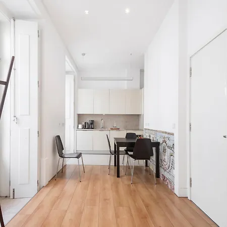 Apartamento Serviced - Baixa